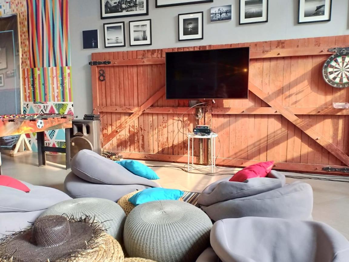 The Social House - Coliving & Hostel - Previously Known As Nomad Hostel Jacarta Exterior foto